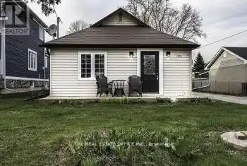 1274 Killarney Beach Road, Innisfil (Lefroy), Ontario L0L1W0, 4 Bedrooms Bedrooms, ,1 BathroomBathrooms,All Houses,For Rent,Killarney Beach,N11902612
