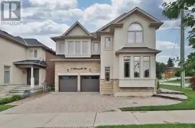 3 Pavarotti Street Richmond Hill (Oak Ridges) Ontario L4E0R5
