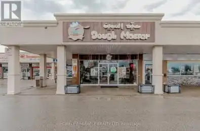 128 Queen Street Unit# 23 Mississauga (Streetsville) Ontario L5M1K8
