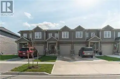 21 LAMB Crescent Thorold Ontario L2V0G8