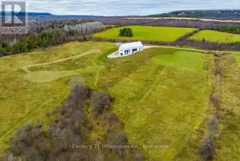 138406 Grey Road 112 Road, Meaford, Ontario N4L1W5, 2 Bedrooms Bedrooms, ,2 BathroomsBathrooms,Commercial,For Sale,Grey Road 112,X12024545