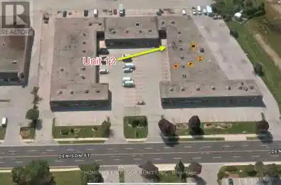 825 Denison Street Unit# 13 Markham (Milliken Mills West) Ontario L3R5