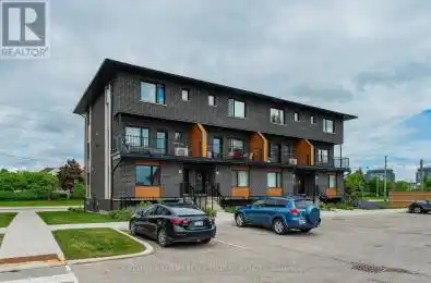 18 Duggan Lane Guelph (Clairfields/Hanlon Business Park) Ontario N1G5H