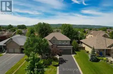22 Kells Crescent Collingwood Ontario L9Y0A8