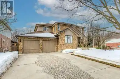 593 Guildwood Place Waterloo Ontario N2K3M3