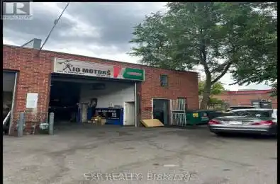 231A Sterling Road Toronto (Dufferin Grove) Ontario M6R2B2