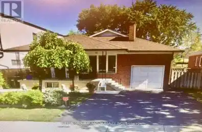 61 Forest Avenue Mississauga (Port Credit) Ontario L5G1L3