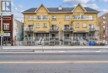 207 Wellesley Street Unit# 103, Toronto (Cabbagetown-South St. James Town), Ontario M4X1G1, 3 Bedrooms Bedrooms, ,2 BathroomsBathrooms,Condo,For Sale,Wellesley,C12025541