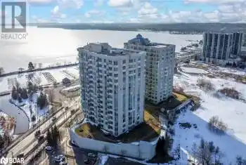 6 TORONTO Street Unit# 1105, Barrie, Ontario L4N9R2, 2 Bedrooms Bedrooms, ,1 BathroomBathrooms,Condo,For Sale,TORONTO,40707222