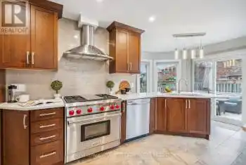 16 Grasett Crescent, Barrie (West Bayfield), Ontario L4N6Z8, 5 Bedrooms Bedrooms, ,4 BathroomsBathrooms,All Houses,For Sale,Grasett,S12026119
