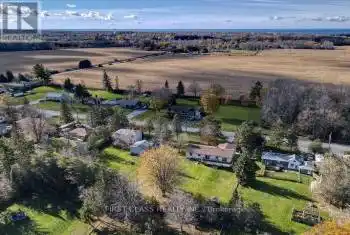 28 Howard Avenue, Brock, Ontario L0K1A0, 2 Bedrooms Bedrooms, ,1 BathroomBathrooms,All Houses,For Sale,Howard,N12026029