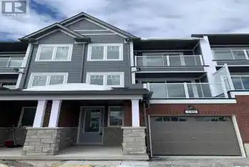 548 Hudson Crescent, Midland, Ontario L4R0J2, 4 Bedrooms Bedrooms, ,4 BathroomsBathrooms,All Houses,For Rent,Hudson,S12026325