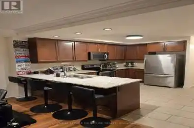 240 Villagewalk Boulevard Unit# 913 London Ontario N6G0P6