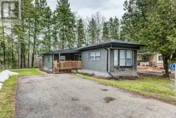 806201 OXFORD RD 29 Unit# 27, Innerkip, Ontario N0J1M0, 2 Bedrooms Bedrooms, ,1 BathroomBathrooms,All Houses,For Sale,OXFORD RD 29,40707447