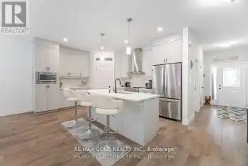 450 Rogers Road, North Perth (Listowel), Ontario N4W0H2, 6 Bedrooms Bedrooms, ,3 BathroomsBathrooms,All Houses,For Sale,Rogers,X12026545
