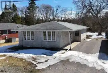 76 Bay Street, Trent Hills (Hastings), Ontario K0L1Y0, 3 Bedrooms Bedrooms, ,2 BathroomsBathrooms,All Houses,For Sale,Bay,X12026868