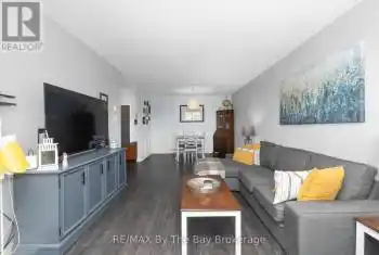 25 MEADOW Lane Unit# 307, Barrie (Ardagh), Ontario L4N7K2, 2 Bedrooms Bedrooms, ,1 BathroomBathrooms,Condo,For Sale,MEADOW,S12026227
