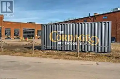 111 SHERWOOD Drive Unit# 14A Brantford Ontario N3T6J9