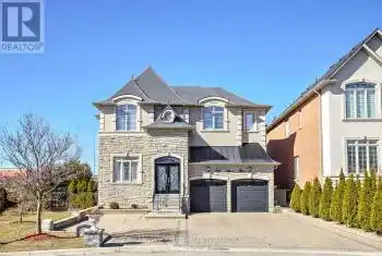 38 Alrob Court, Vaughan (Patterson), Ontario L6A2E6, 4 Bedrooms Bedrooms, ,5 BathroomsBathrooms,All Houses,For Sale,Alrob,N12027594