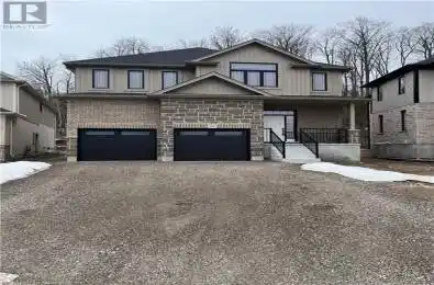 82 QUARRY PARK Drive Kitchener Ontario N2B3J7