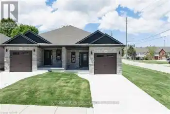 230 BEECH Street, Central Huron (Clinton), Ontario N0M1L0, 2 Bedrooms Bedrooms, ,2 BathroomsBathrooms,All Houses,For Sale,BEECH,X12028331