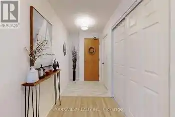 14924 Yonge Street Unit# 120, Aurora (Aurora Heights), Ontario L4G6H7, 2 Bedrooms Bedrooms, ,1 BathroomBathrooms,Condo,For Sale,Yonge,N12029010