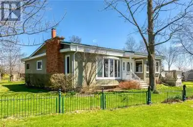 555 EDGEWATER Place Dunnville Ontario N1A2W8