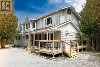 740 CAPE HURD Road, Northern Bruce Peninsula, Ontario N0H2R0, 4 Bedrooms Bedrooms, ,2 BathroomsBathrooms,All Houses,For Sale,CAPE HURD,X12028869