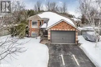 5 MOREAU Court, Penetanguishene, Ontario L9M1L3, 3 Bedrooms Bedrooms, ,3 BathroomsBathrooms,All Houses,For Sale,MOREAU,40707704