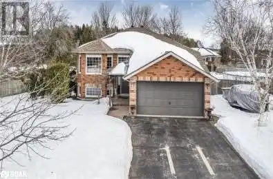 5 MOREAU Court Penetanguishene Ontario L9M1L3