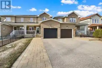 105 Stonemount Crescent, Essa (Angus), Ontario L3W0E6, 3 Bedrooms Bedrooms, ,3 BathroomsBathrooms,All Houses,For Sale,Stonemount,N12028717