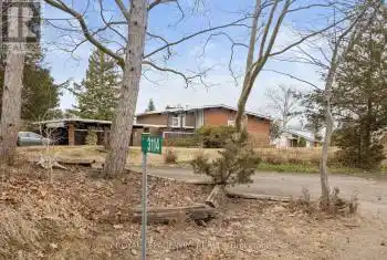 3114 Ninth Street, Lincoln (980 - Lincoln-Jordan/Vineland), Ontario L2R6P7, 3 Bedrooms Bedrooms, ,2 BathroomsBathrooms,All Houses,For Sale,Ninth,X12029659
