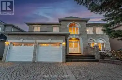 16 Hillsborough Court Richmond Hill (Bayview Hill) Ontario L4B3X3