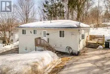 679 Montreal Street, Midland, Ontario L4R1G5, 5 Bedrooms Bedrooms, ,2 BathroomsBathrooms,All Houses,For Sale,Montreal,S12028300