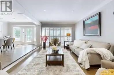 125 Longwater Chase Markham (Unionville) Ontario L3R4A9