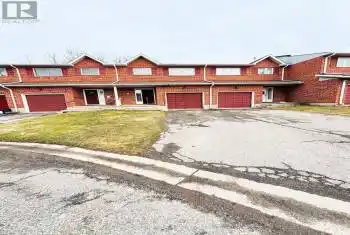 16 Nelson Trail, Welland (767 - N. Welland), Ontario L3C3V4, 3 Bedrooms Bedrooms, ,2 BathroomsBathrooms,All Houses,For Rent,Nelson,X12029809
