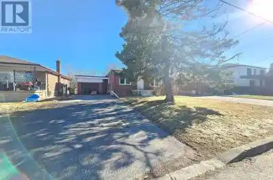 153 Mcallister Road Toronto (Clanton Park) Ontario M3H2N8
