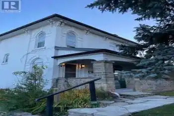 236 Broadway, Orangeville, Ontario L9W1K5, 4 Bedrooms Bedrooms, ,2 BathroomsBathrooms,All Houses,For Sale,Broadway,W12030579