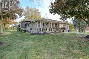 14 MARSHALL Drive, Norwich (Norwich Town), Ontario N0J1P0, 4 Bedrooms Bedrooms, ,2 BathroomsBathrooms,All Houses,For Sale,MARSHALL,X12030712