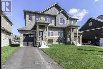 343 Quebec Street, Clearview (Stayner), Ontario L0M1S0, 5 Bedrooms Bedrooms, ,3 BathroomsBathrooms,All Houses,For Sale,Quebec,S12030780