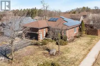 1 Bloxham Place Barrie (Innis-Shore) Ontario L4N9K3