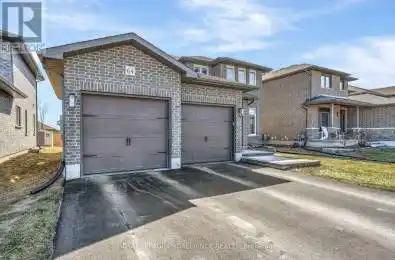64 Crews Crescent Quinte West (Murray Ward) Ontario K8V0G3