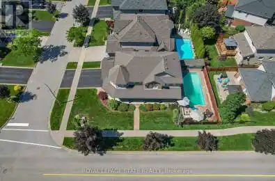 2 Hewitt Drive Grimsby (542 - Grimsby East) Ontario L3M0A4