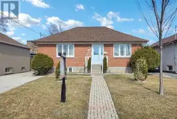 118 Winston Park Boulevard, Toronto (Downsview-Roding-CFB), Ontario M3K1C5, 4 Bedrooms Bedrooms, ,2 BathroomsBathrooms,All Houses,For Sale,Winston Park,W12030781