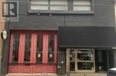 1096 Queen Street Toronto (Little Portugal) Ontario M6J1H9