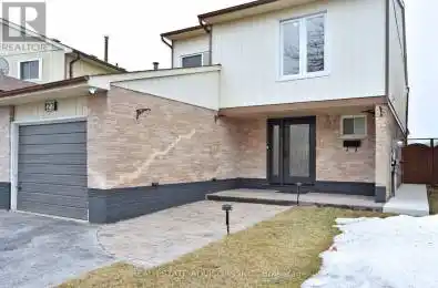 22 Caronia Square Toronto (Malvern) Ontario M1B2Z8