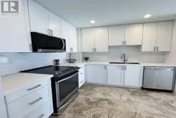 2766 Folkway Drive Unit# 40, Mississauga (Erin Mills), Ontario L5L3M3, 3 Bedrooms Bedrooms, ,3 BathroomsBathrooms,All Houses,For Sale,Folkway,W12031619