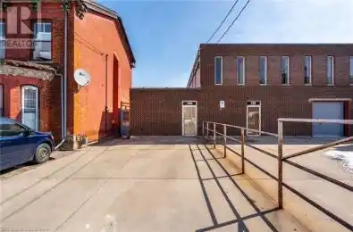 180 MARY Street Hamilton Ontario L8L4V8