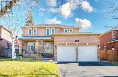 1074 Bradbury Chase Mississauga (East Credit) Ontario L5V1J7