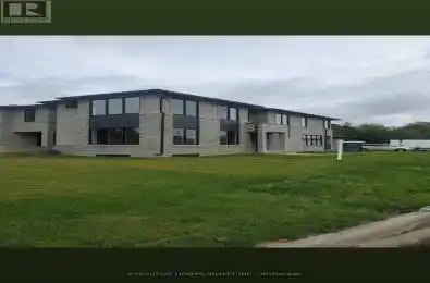 797 First Street Mississauga (Lakeview) Ontario L5E1A3